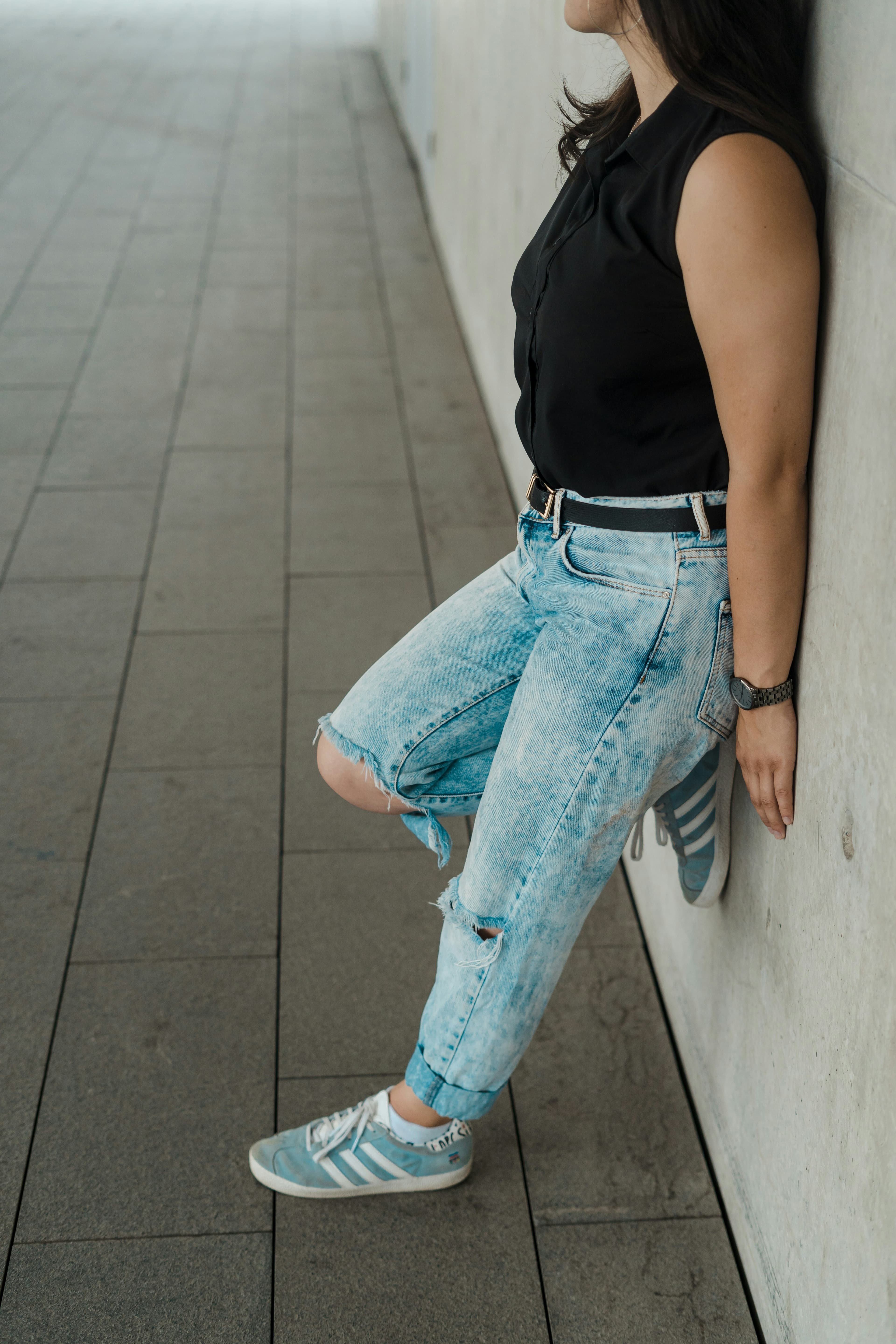 Distressed Cargo Denim Jeans